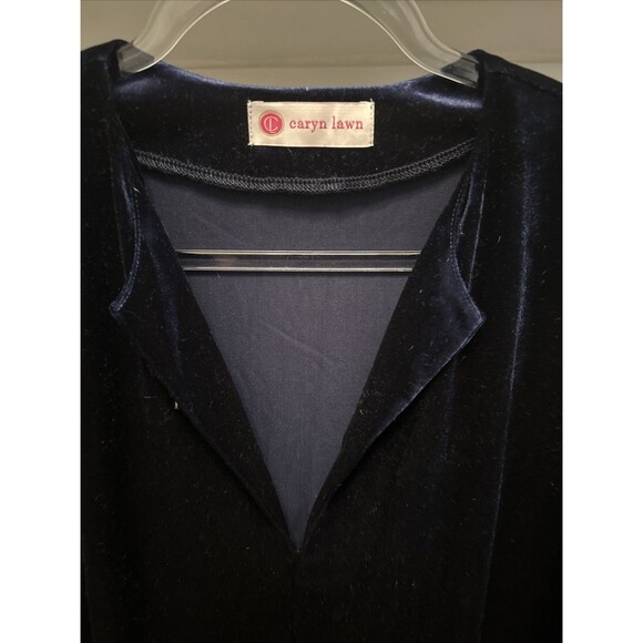 Women's Caryn Lawn Betsy Velvet Top in Navy Blue - Picture 3 of 5